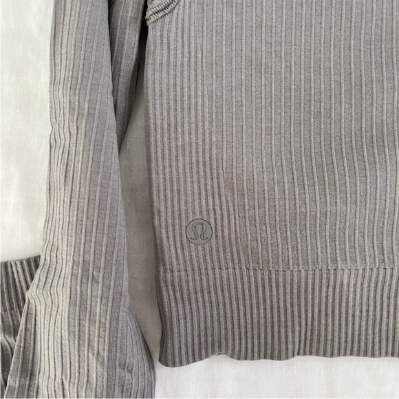 Lululemon ebb to street long sleeve shirt - Picture 2 of 5